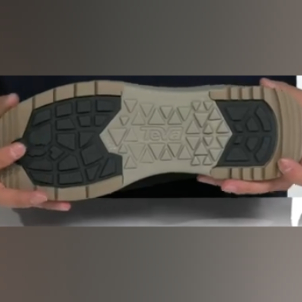 Teva Men's Gateway Swift, Black Color Size 12 - image 4